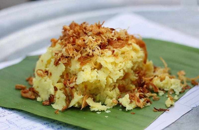 sticky rice with mung beans